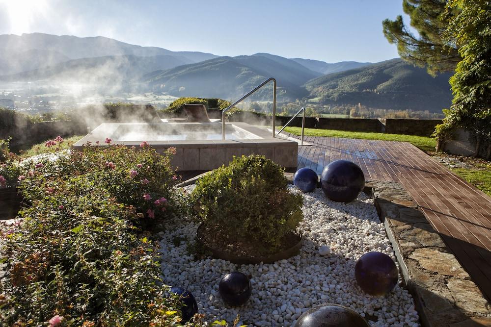 El Castell De Ciutat - Relais & Chateaux ลาเซวดูร์เชย์ ภายนอก รูปภาพ