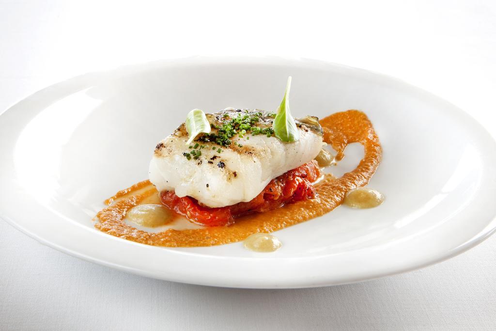 El Castell De Ciutat - Relais & Chateaux ลาเซวดูร์เชย์ ภายนอก รูปภาพ