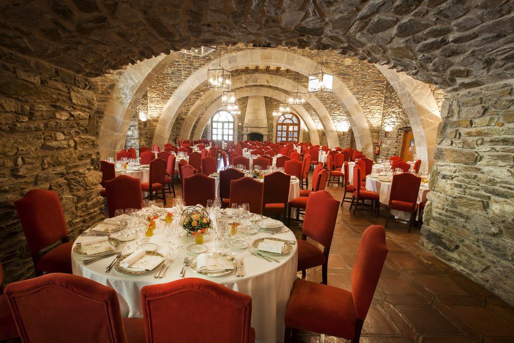 El Castell De Ciutat - Relais & Chateaux ลาเซวดูร์เชย์ ภายนอก รูปภาพ