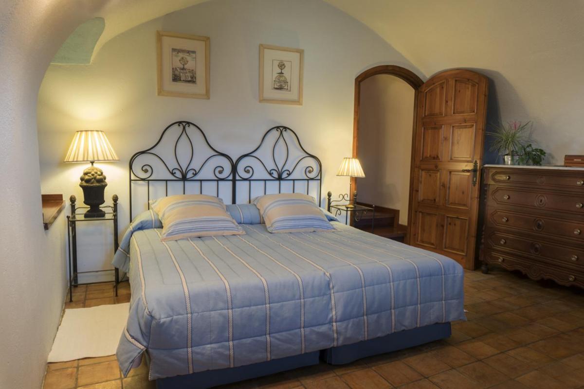 El Castell De Ciutat - Relais & Chateaux ลาเซวดูร์เชย์ ภายนอก รูปภาพ
